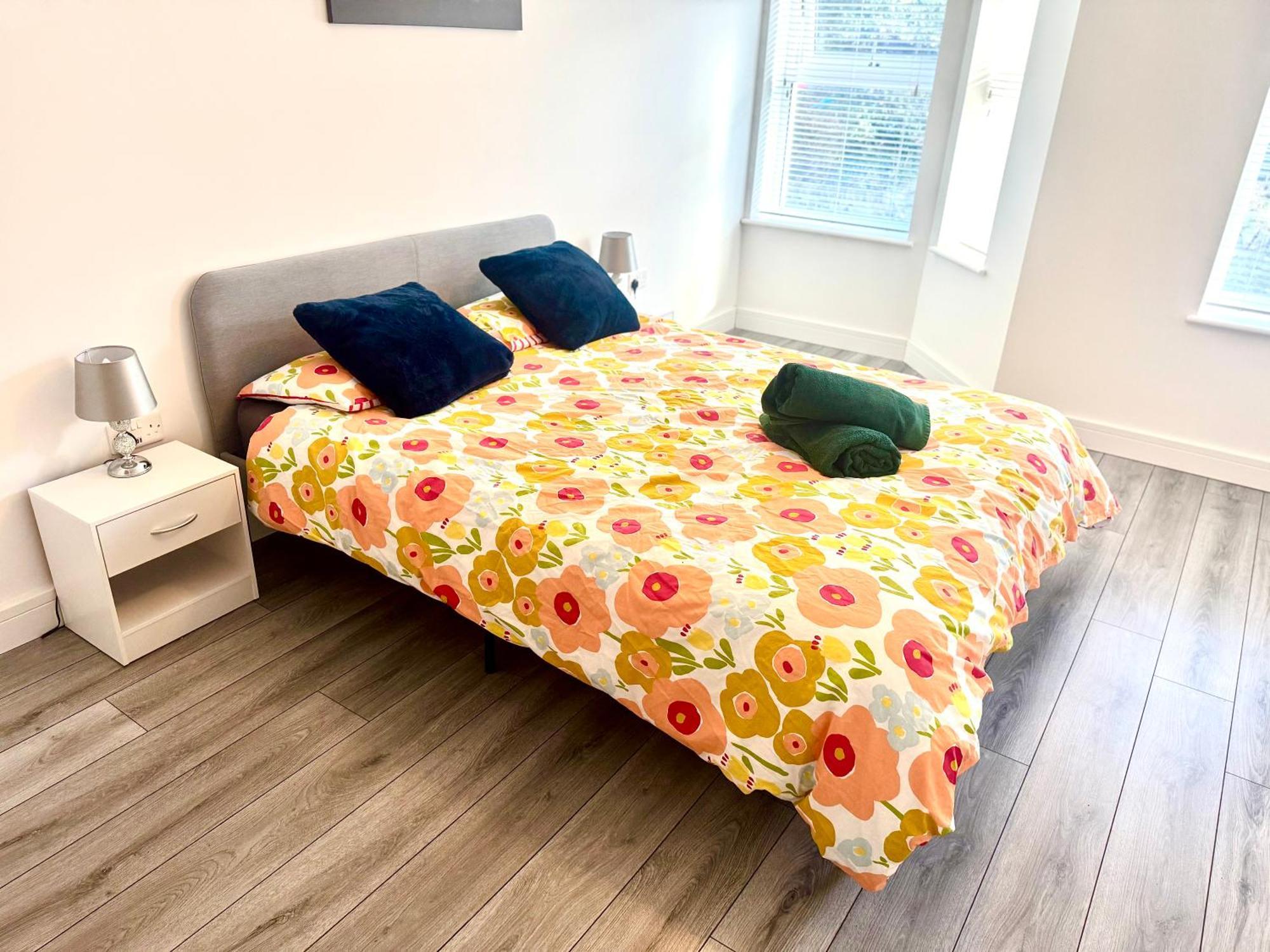 Lovely New 2 Bedroom Condo With Stunning Seaviews Penmaenmawr Exterior photo
